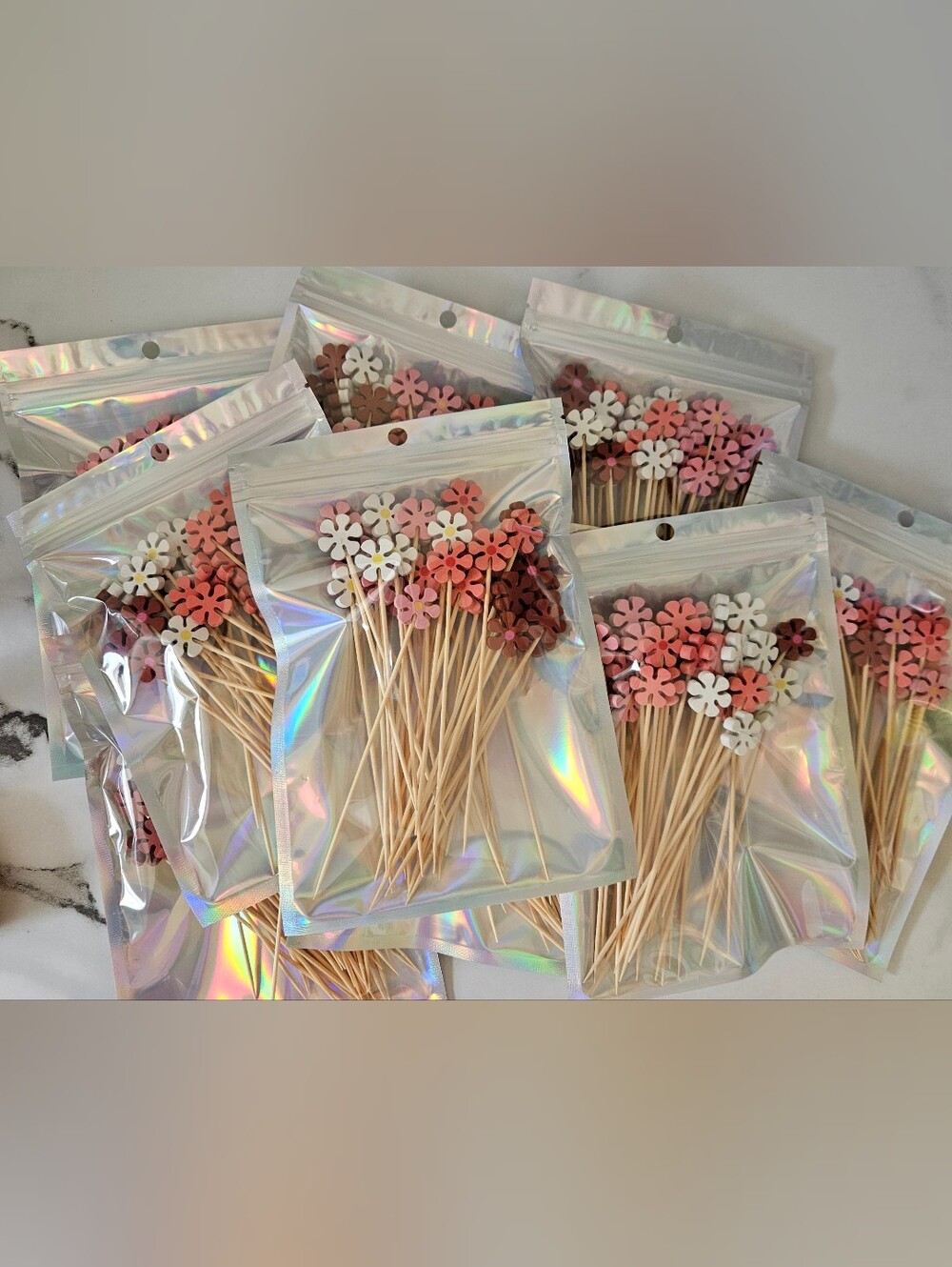 Daisy Bamboo 5.12" Cocktail Sticks- In 4 Assorted Colors (Pack of 40) - Picture 2 of 7